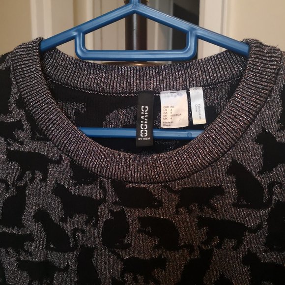 3/$20 H&M black cat pullover sweater - Picture 3 of 12